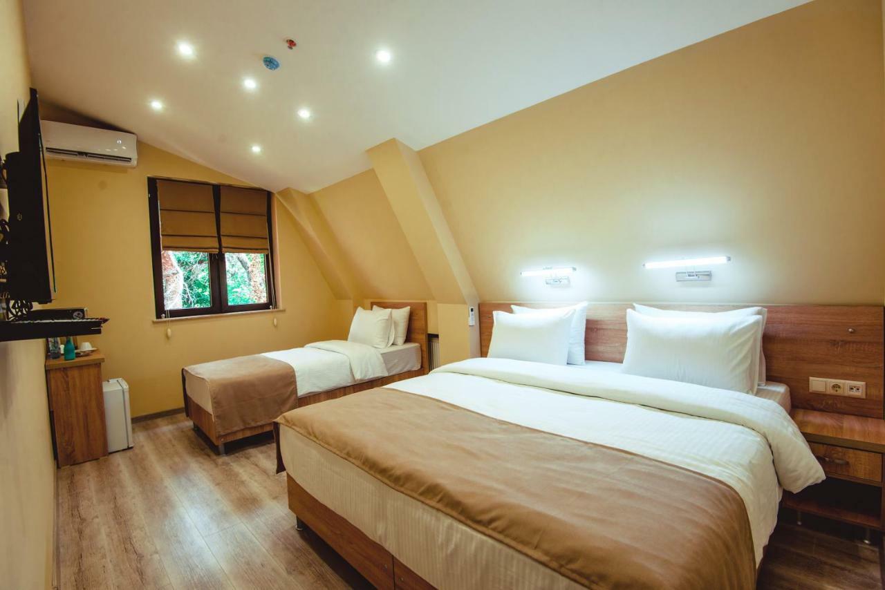 Bliss Hotel Tbilisi Bagian luar foto