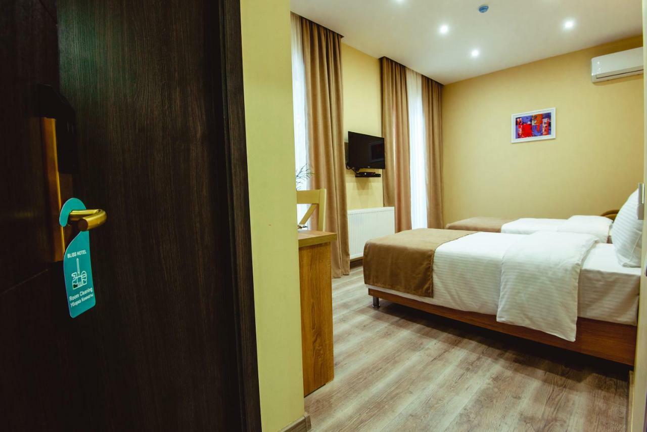 Bliss Hotel Tbilisi Bagian luar foto