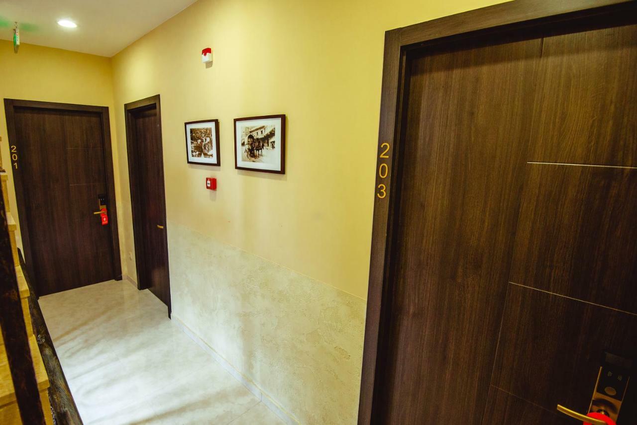 Bliss Hotel Tbilisi Bagian luar foto